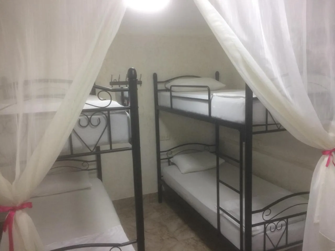 Hostel Mini Batumi 0*,